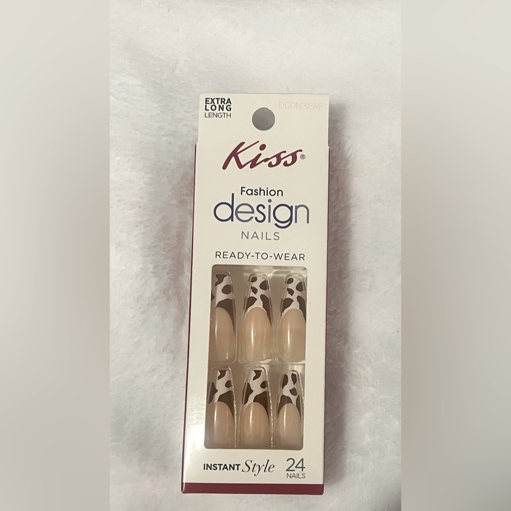 Kiss, fashion, design nails, ready to wear instant style 24 nails